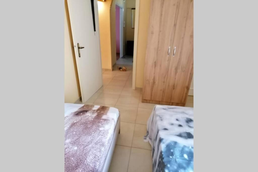 Debby'S Central Apartment 卡瓦拉 外观 照片